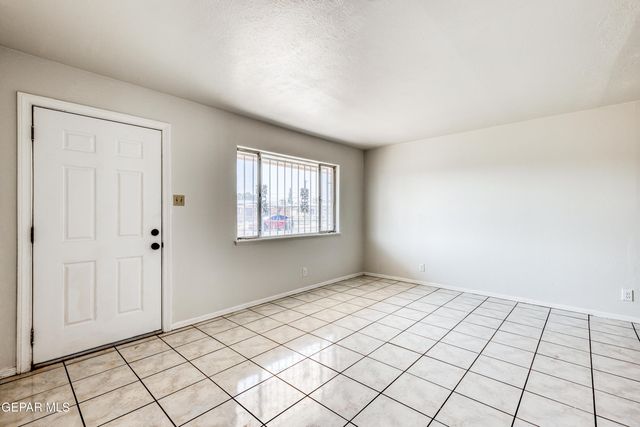 5821 VANGUARD Court, El Paso, TX 79924