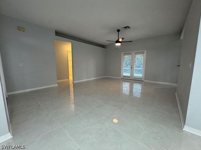 4649 Santiago LN, Bonita Springs, FL 34134