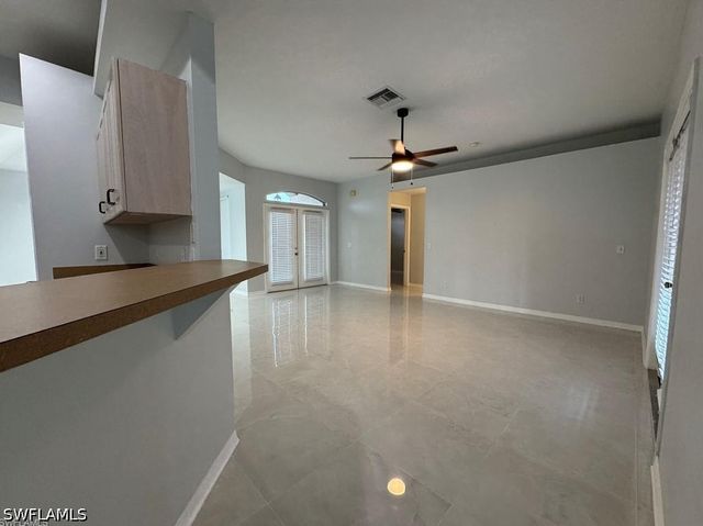 4649 Santiago LN, Bonita Springs, FL 34134