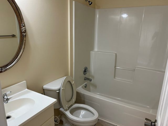 240 Princeton Drive, Dothan, AL 36301