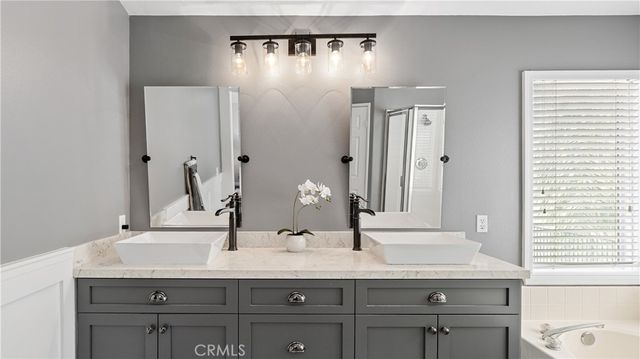 27700 Zeus, Canyon Country, CA 91351