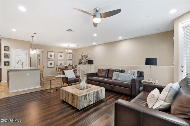 5550 N 16th Street Apt 140, Phoenix, AZ 85016