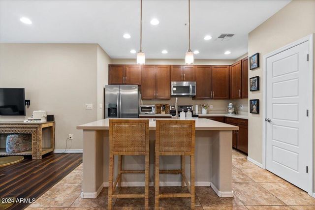 5550 N 16th Street Apt 140, Phoenix, AZ 85016