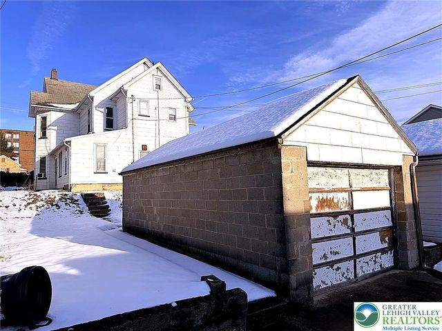 1826 washington Avenue, Northampton Boro, PA 18067