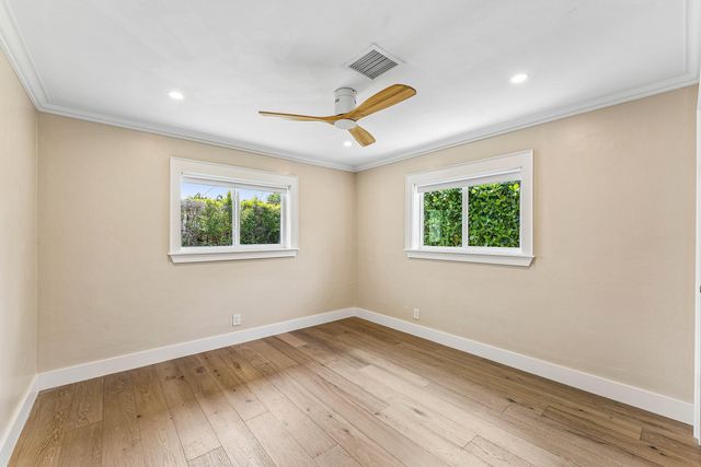 3420 NE 17th Terrace, Oakland Park, FL 33334