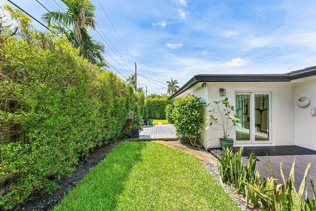 3420 NE 17th Terrace, Oakland Park, FL 33334