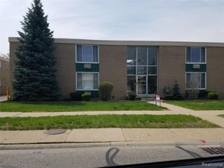 1445 W 9 Mile Road Apt #10, Ferndale, MI 48220