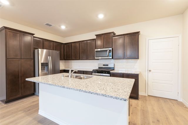 1920 Hellams Lane, Royse City, TX 75189