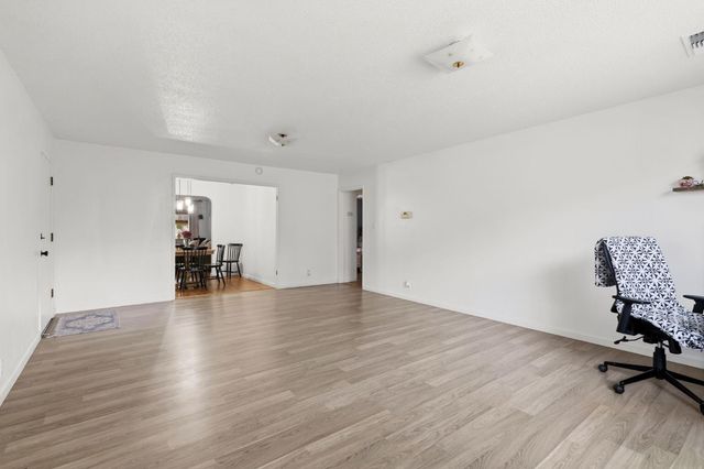 2368 Murieta Way, Sacramento, CA 95822