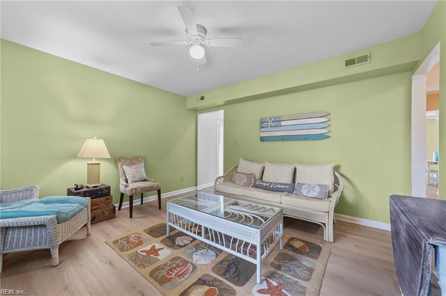 6907 Atlantic Ave Apt A, Virginia Beach, VA 23451