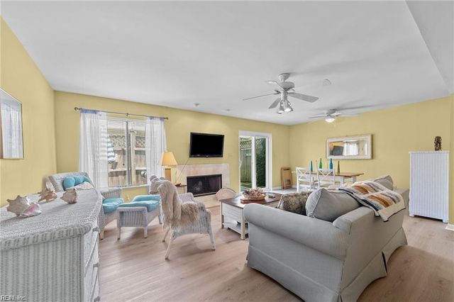 6907 Atlantic Ave Apt A, Virginia Beach, VA 23451