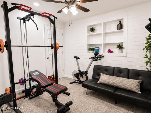 12611 N Hendricks Drive, Marana, AZ 85653