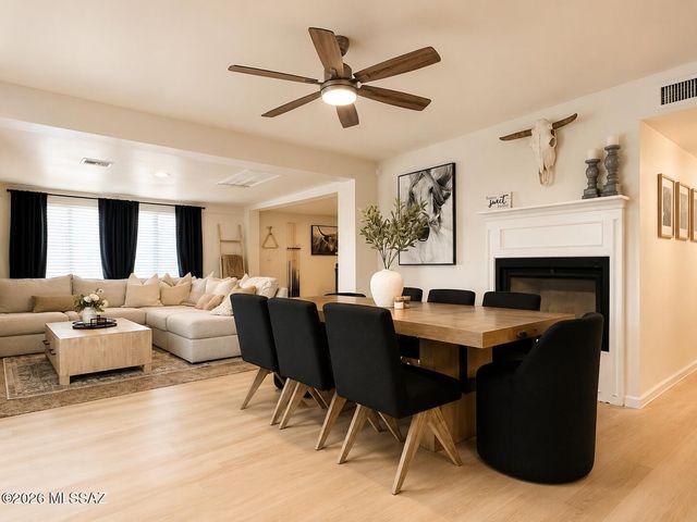 12611 N Hendricks Drive, Marana, AZ 85653