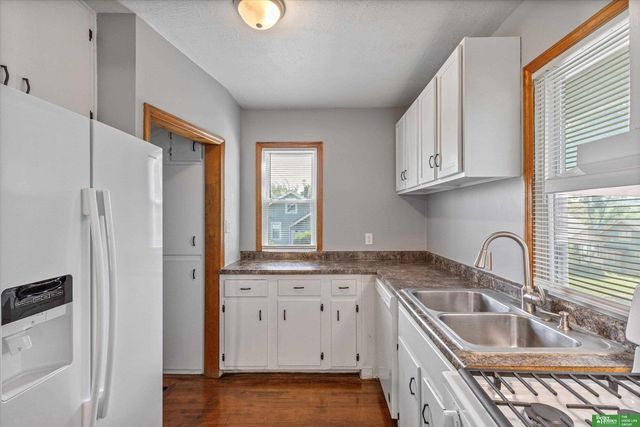 1104 N 45th Street, Omaha, NE 68132