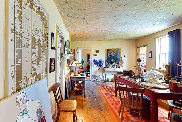 580 Commercial Street, Provincetown, MA 02657