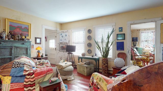 580 Commercial Street, Provincetown, MA 02657