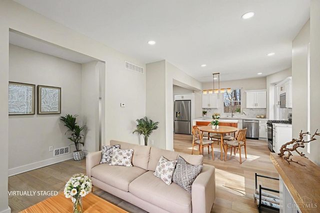 2548 Hackberry Street, Cincinnati, OH 45206