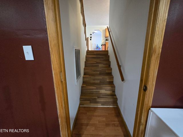 321 Cardwell Drive, Tazewell, TN 37879