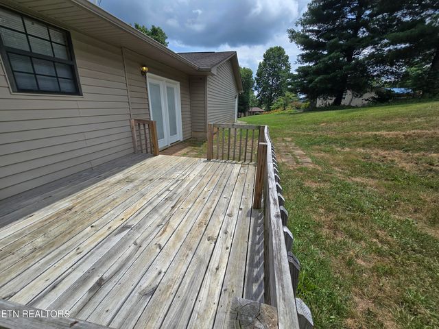 321 Cardwell Drive, Tazewell, TN 37879