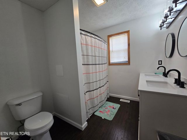 321 Cardwell Drive, Tazewell, TN 37879