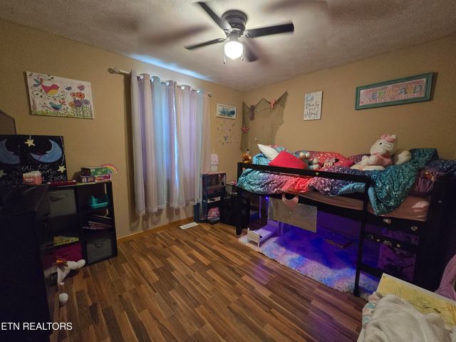 321 Cardwell Drive, Tazewell, TN 37879