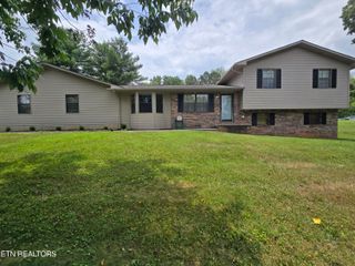 321 Cardwell Drive, Tazewell, TN 37879