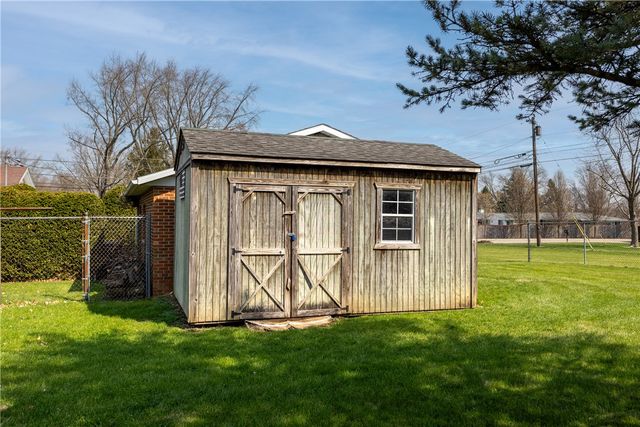 20 Boone Drive, Troy, OH 45373