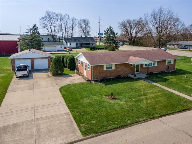 20 Boone Drive, Troy, OH 45373