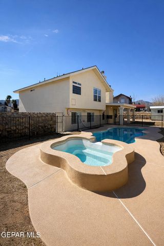 10739 WHITE SANDS Drive, El Paso, TX 79924