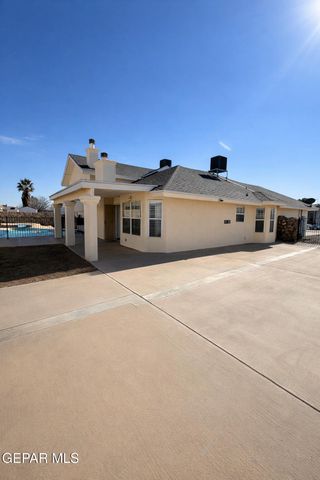 10739 WHITE SANDS Drive, El Paso, TX 79924