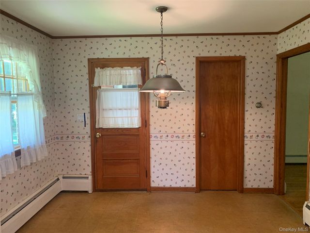 9 Dogwood Hill Road, Wappingers Falls, NY 12590