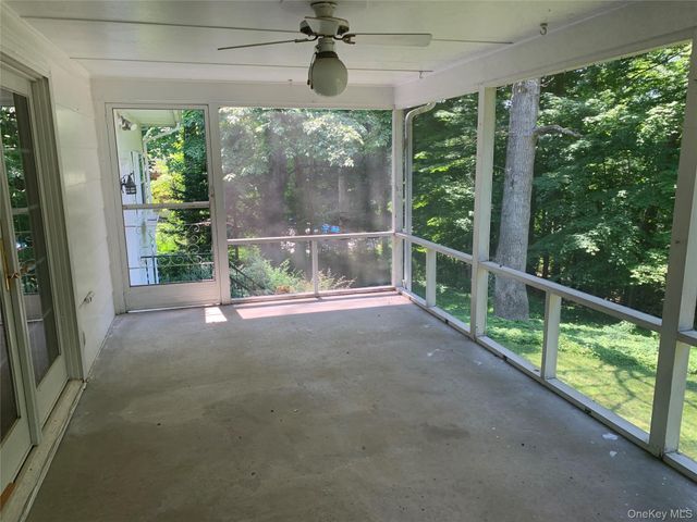 9 Dogwood Hill Road, Wappingers Falls, NY 12590