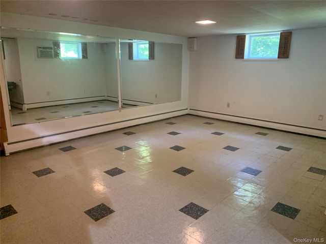 9 Dogwood Hill Road, Wappingers Falls, NY 12590
