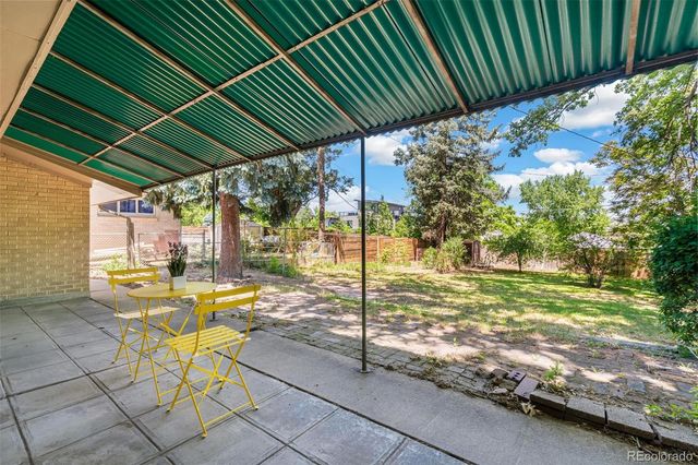 5845 W 37th Avenue, Denver, CO 80212