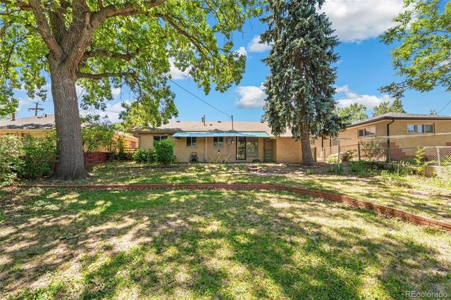 5845 W 37th Avenue, Denver, CO 80212
