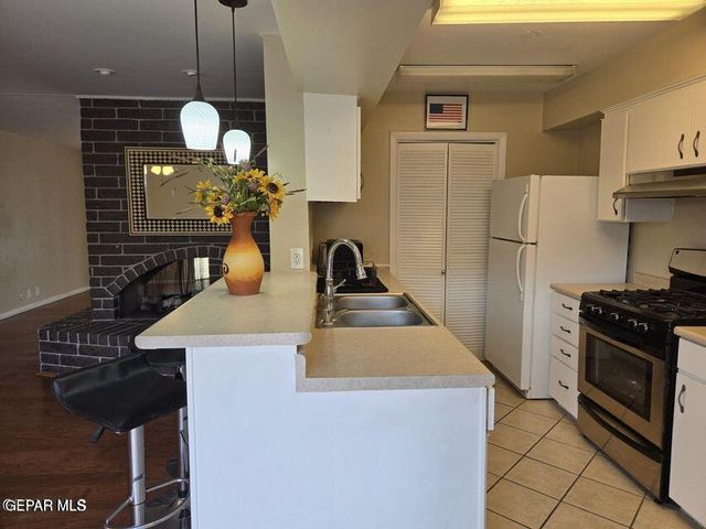 500 THUNDERBIRD Drive 116, El Paso, TX 79912