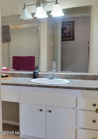 500 THUNDERBIRD Drive 116, El Paso, TX 79912