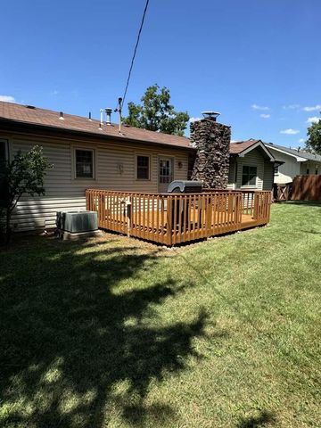 2150 E Lark Street, Springfield, MO 65804