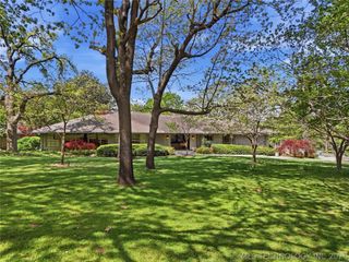 4112 S Victor Court, Tulsa, OK 74105
