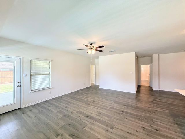 6233 Lassen Court, Celina, TX 76227