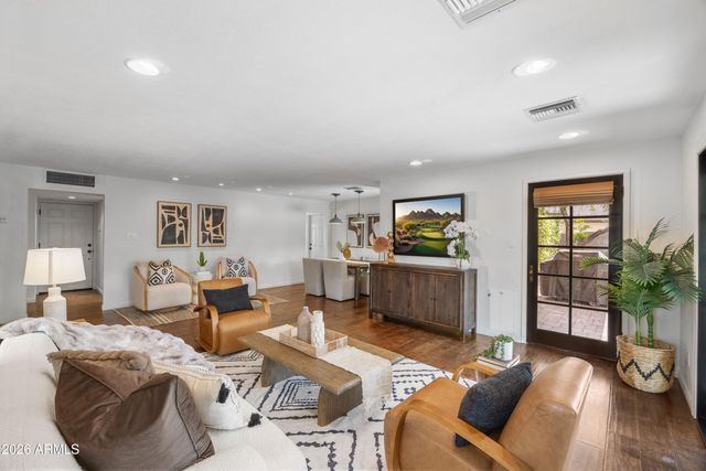 5334 N 32ND Place, Phoenix, AZ 85018