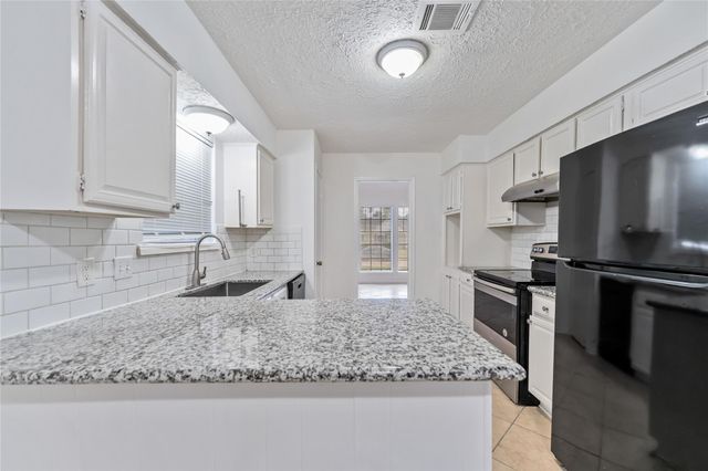 4927 Glendower Drive, Spring, TX 77373