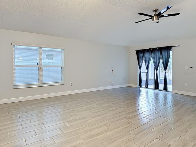 3040 LAKES CREST AVENUE, St Cloud, FL 34772
