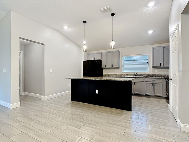 3040 LAKES CREST AVENUE, St Cloud, FL 34772