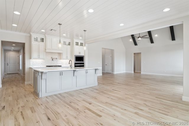 5502 E 174th Street S, Bixby, OK 74008