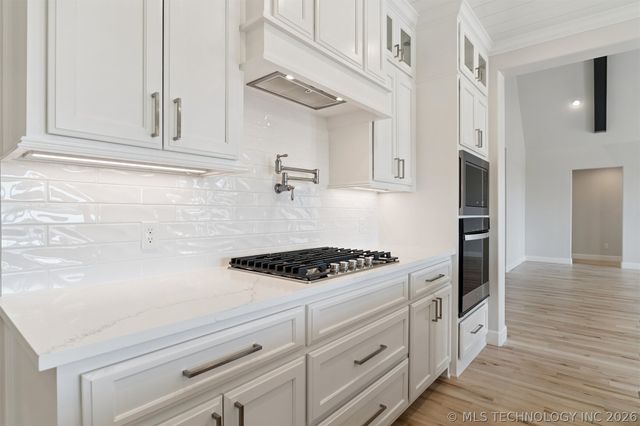 5502 E 174th Street S, Bixby, OK 74008