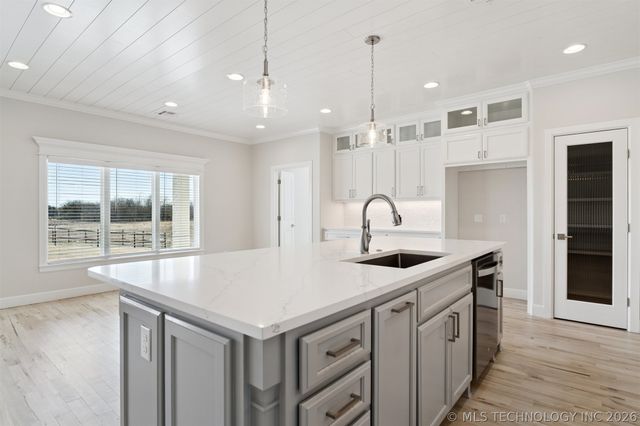 5502 E 174th Street S, Bixby, OK 74008