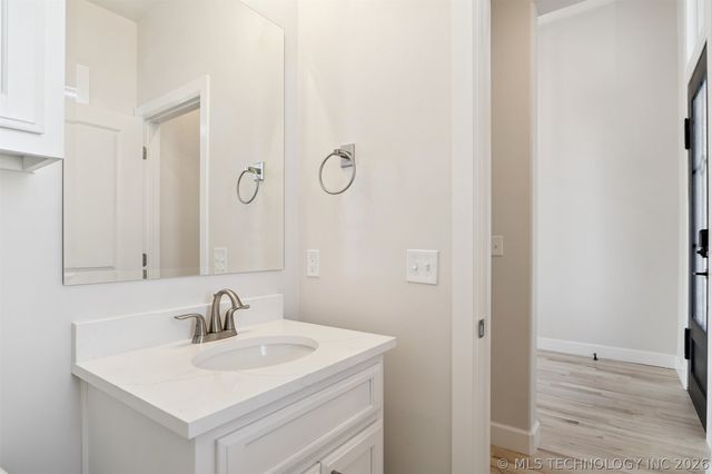 5502 E 174th Street S, Bixby, OK 74008