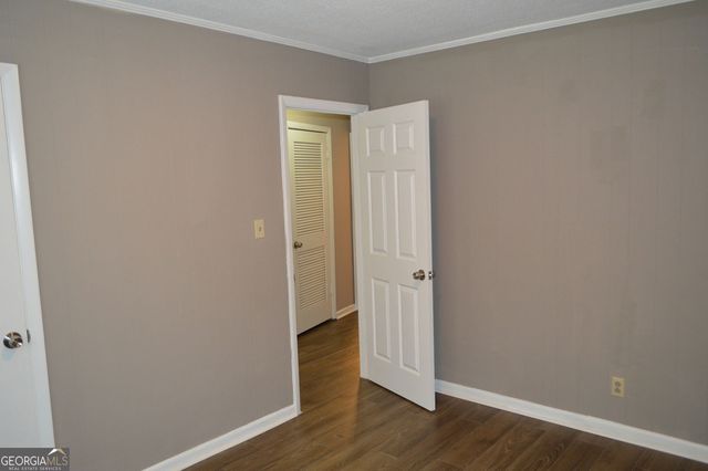 8859 Main Street 2, Woodstock, GA 30188