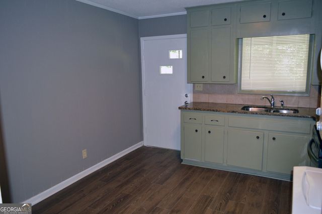 8859 Main Street 2, Woodstock, GA 30188